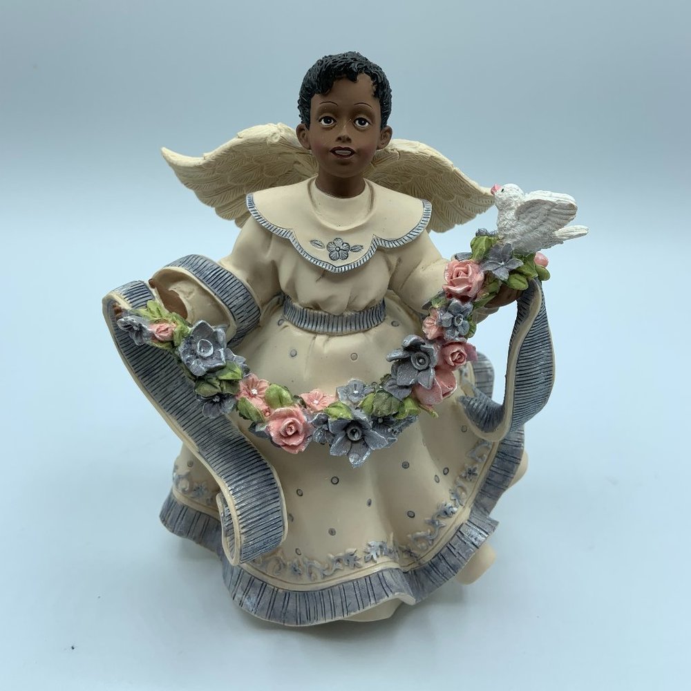 Sarah's Angel - 5" Ebony Angel Holding Flowers